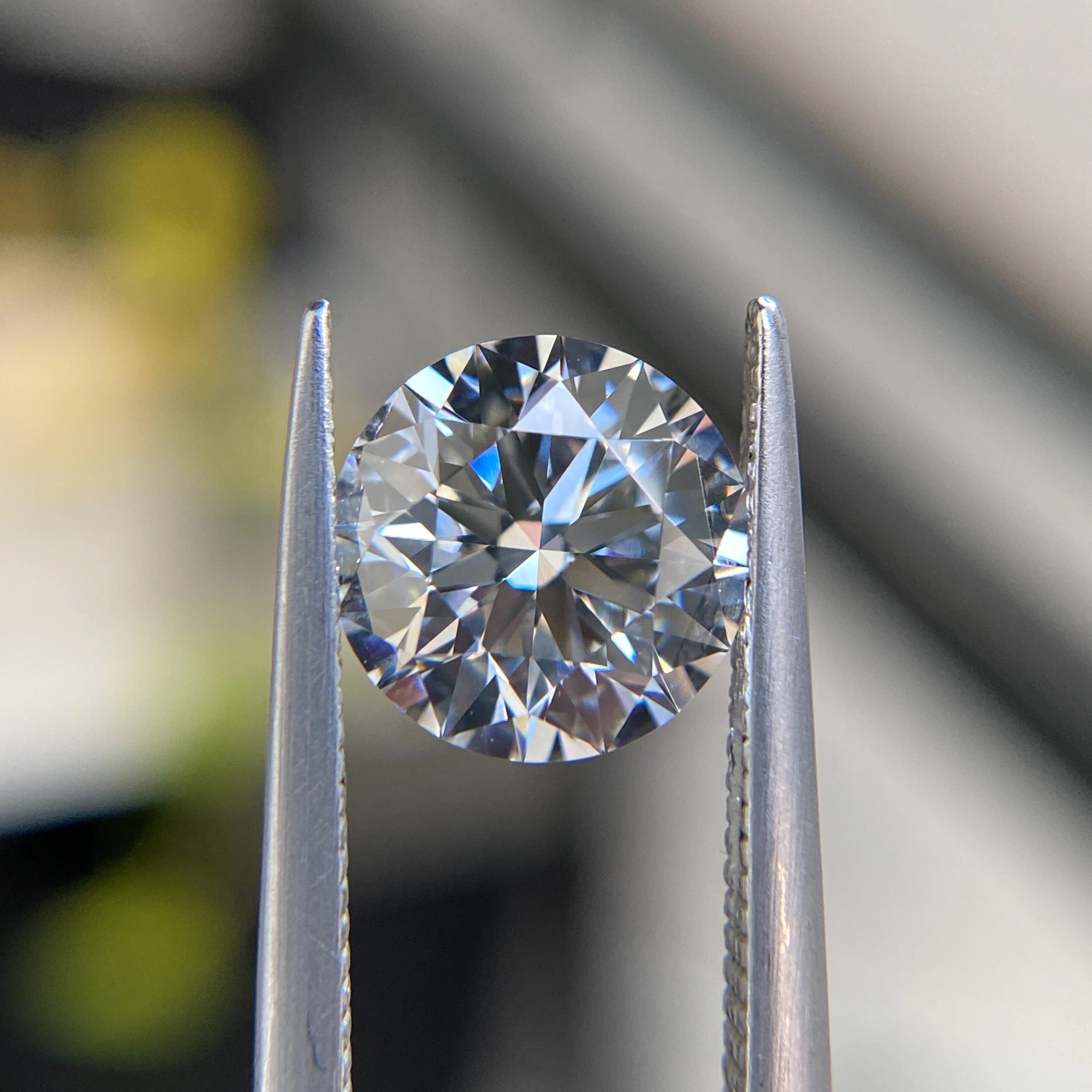 SK Brilliant diamond cut